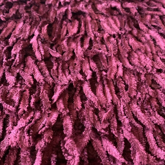 Fuzzy Maroon Cropped Sweater - Picture 5 of 5